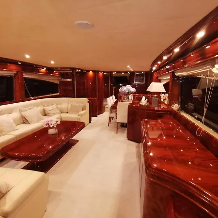 Botel Magnificent Luxury Yacht In Center